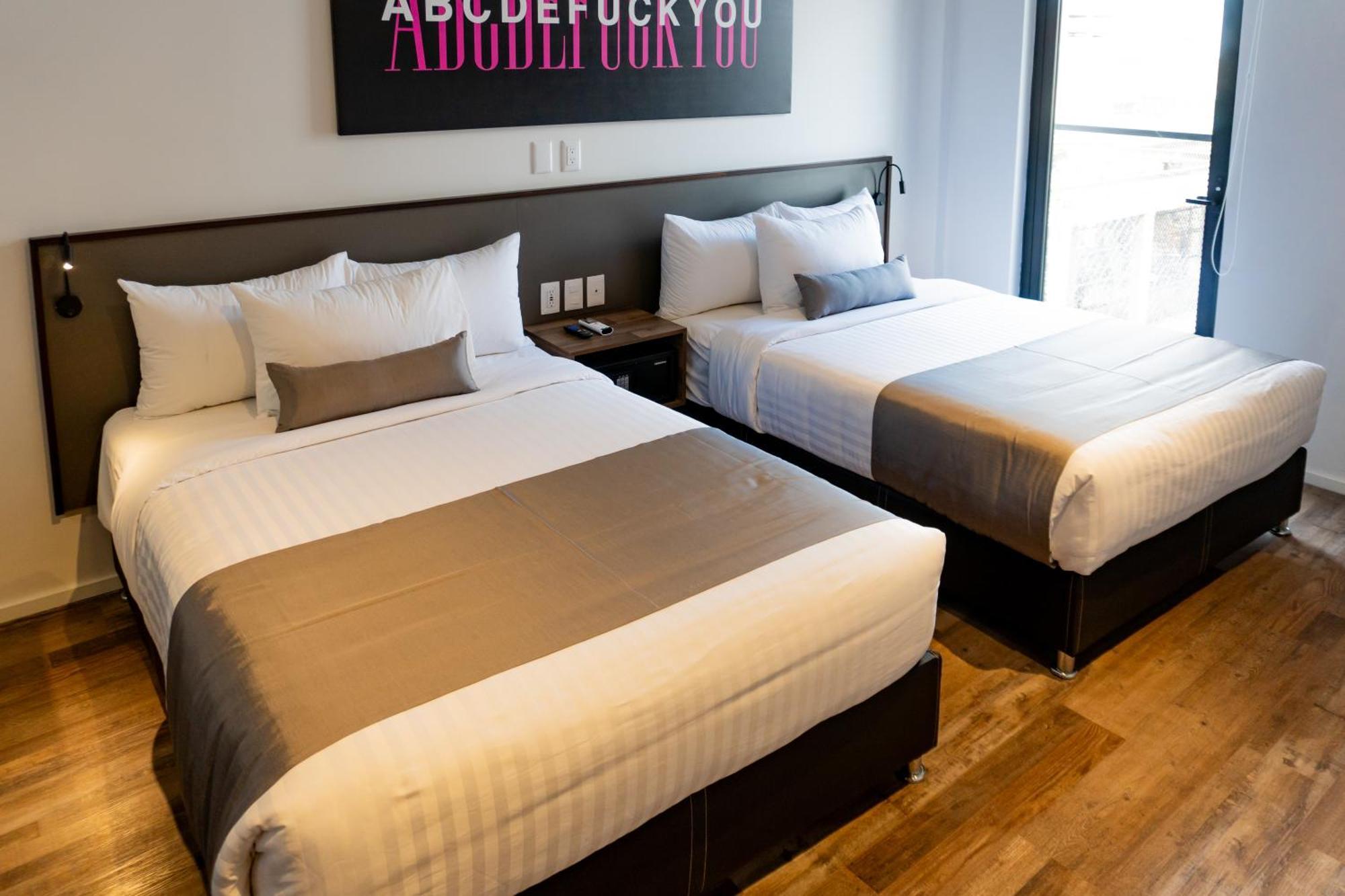 Alt Urbana Hotel Leon Ruang foto